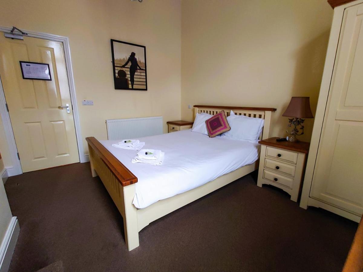 The Crown Inn 3*